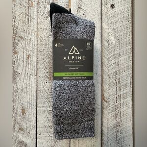Men’s Alpine Design Performance Hiking Sock 4 pack - NIP/NWT